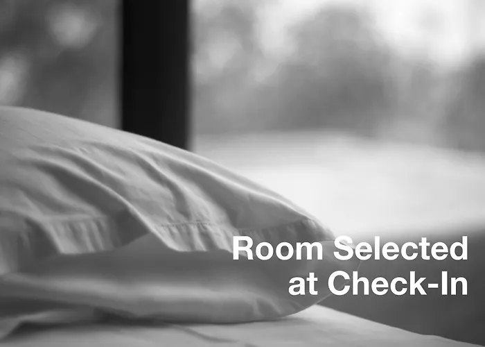 Family Hotel: Clarion Inn Frederick Event Center