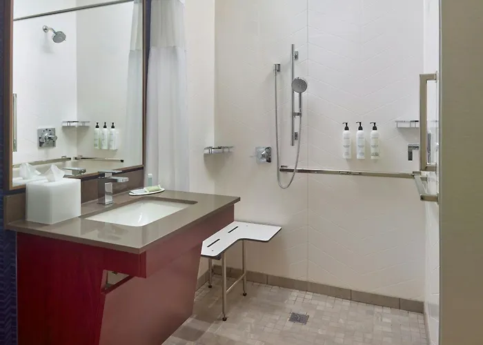 Hotel: Fairfield Inn & Suites By Marriott Frederick